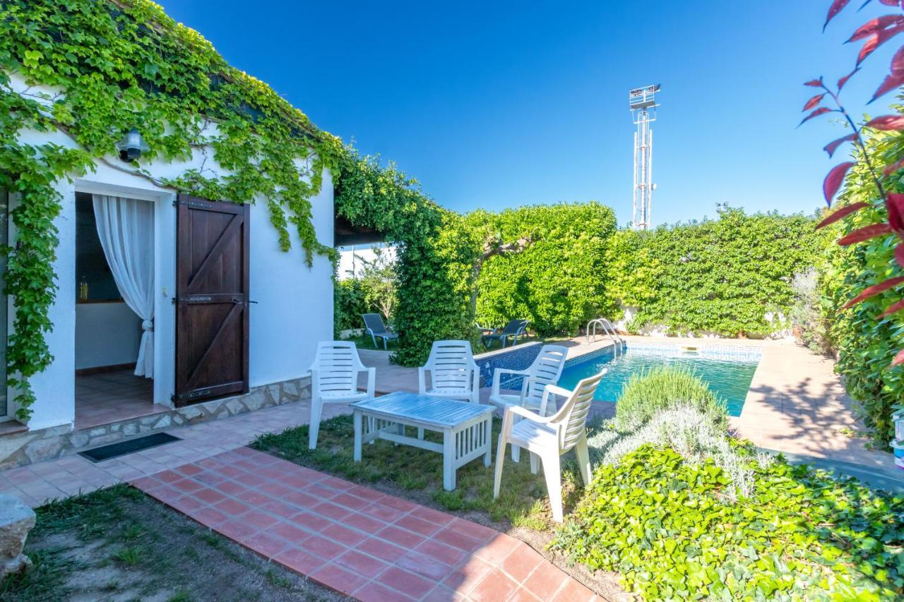 Villa Verde Piscina Pirvada Y Wifi L' Escala Exteriör bild