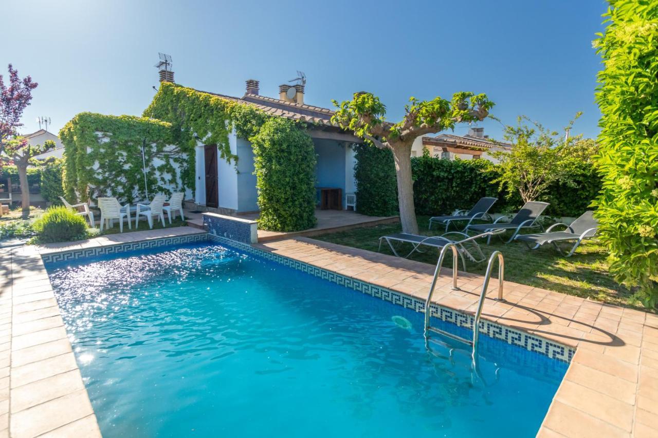 Villa Verde Piscina Pirvada Y Wifi L' Escala Exteriör bild
