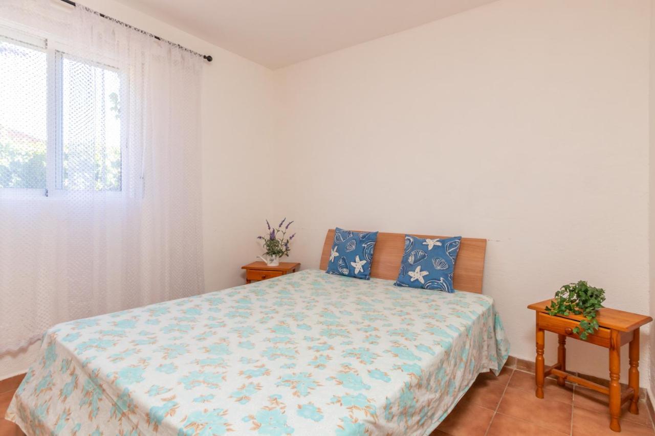 Villa Verde Piscina Pirvada Y Wifi L' Escala Exteriör bild